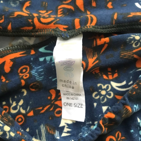 Lularoe leggings one size - Picture 2 of 3